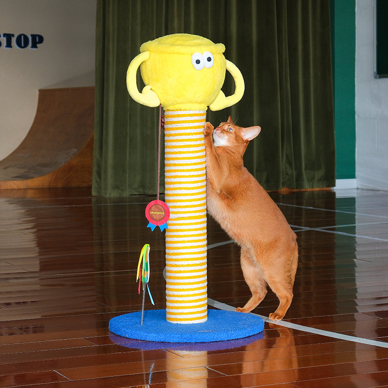 zeze Trophy Cat Scratching Post — 85 cm overall, with Catnip Rosette & Spring Toy