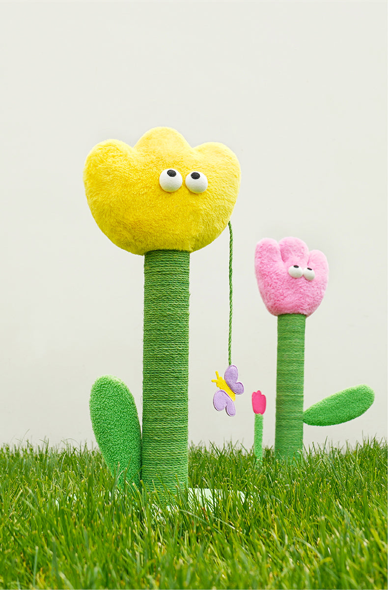 zeze Tulip Cat Scratching Post — Plush Bloom, Jute Rope Column & Rattle Leaf