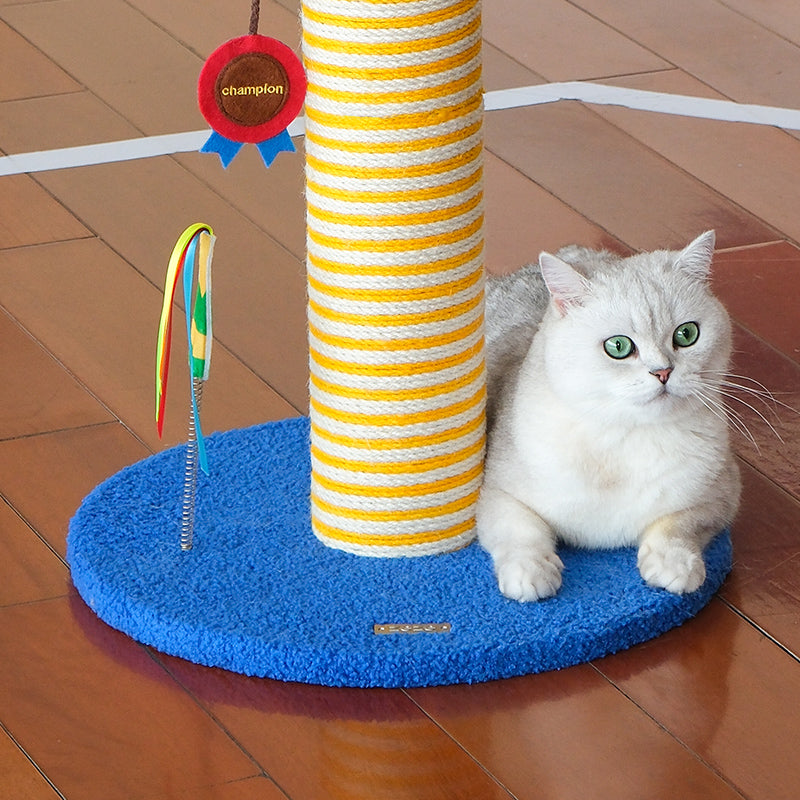 zeze Trophy Cat Scratching Post — 85 cm overall, with Catnip Rosette & Spring Toy