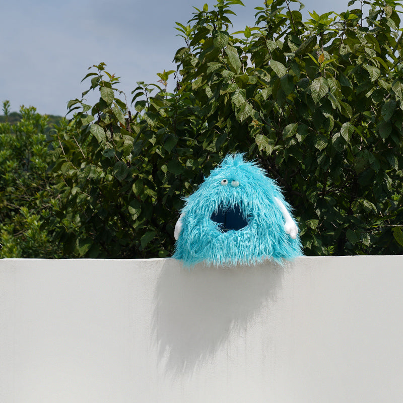 zeze Blue Monster Plush Cat House — Cosy Semi-Enclosed Hideaway Bed