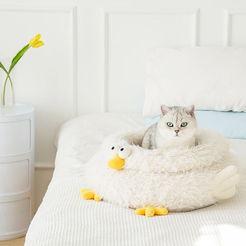 zeze Gugu Chicken Plush Pet Bed — Deep-Sided Round Nest for Cats & Small Dogs